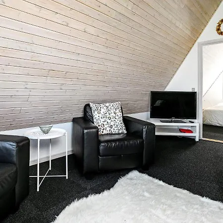 別荘 Three-bedroom Holiday In 1 *